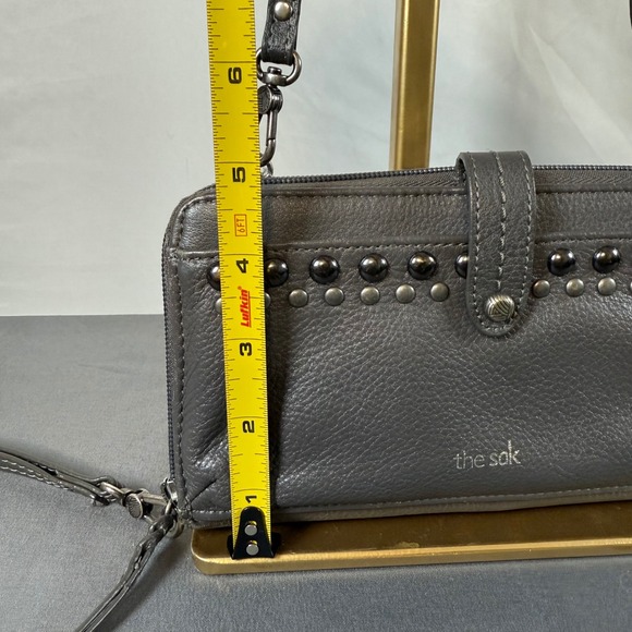The Sak Iris Gray Leather Studded Smartphone Wristlet Wallet Crossbody - Picture 9 of 9